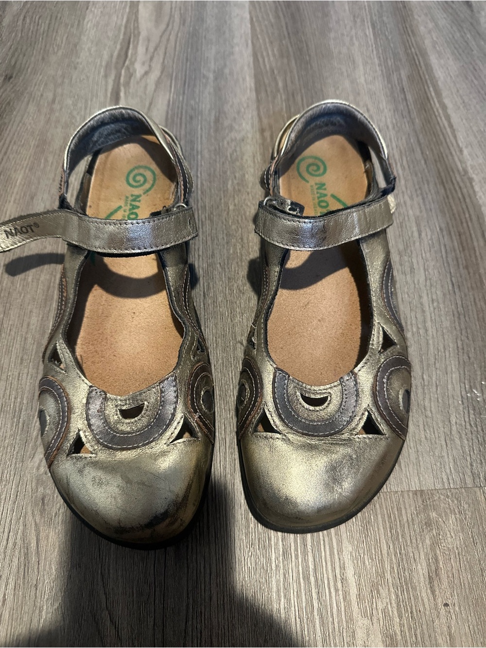 Naot Rango Gold Metallic Slingback Mary Jane EU Size 39 US Size 8 Leather Shoes